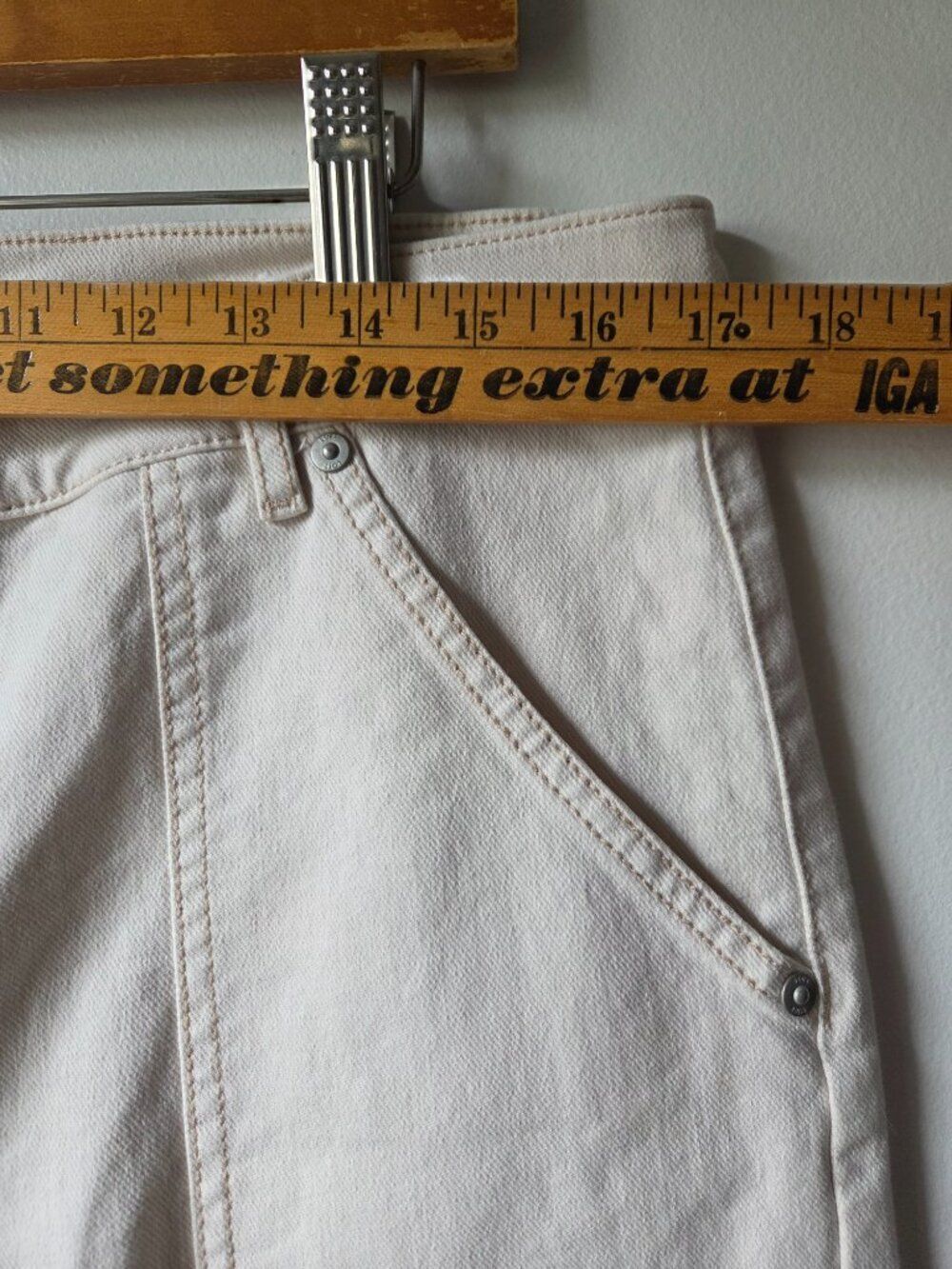 EUC LOFT MADE & LOVED CREAM THE GIRLFRIEND JEANS SIZE 31 / 12 - Picture 14 of 16